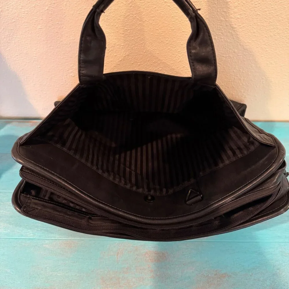 Vintage Tumi Black Leather Expandable Computer Bag/Briefcase *Missing Strap*